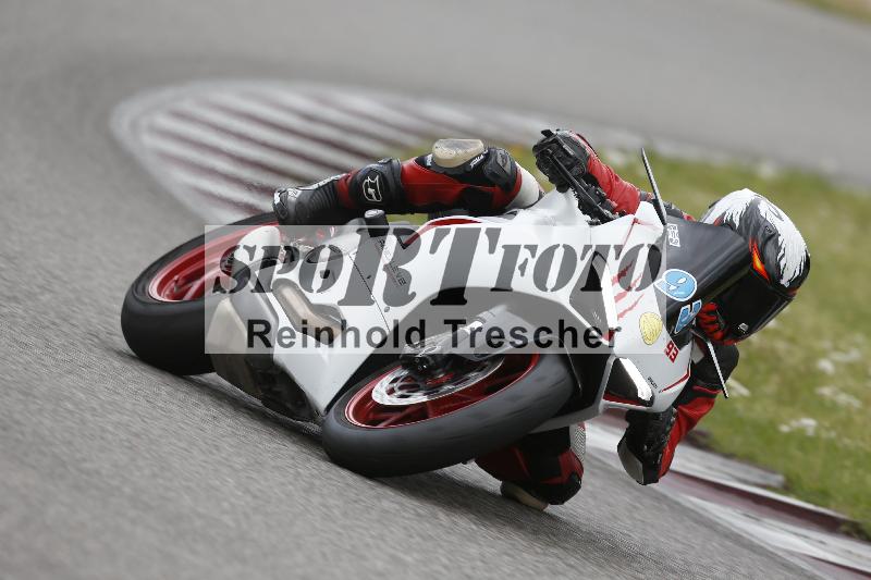 /09 19.04.2026  Caremotion get faster ADR/Gruppe gelb/93